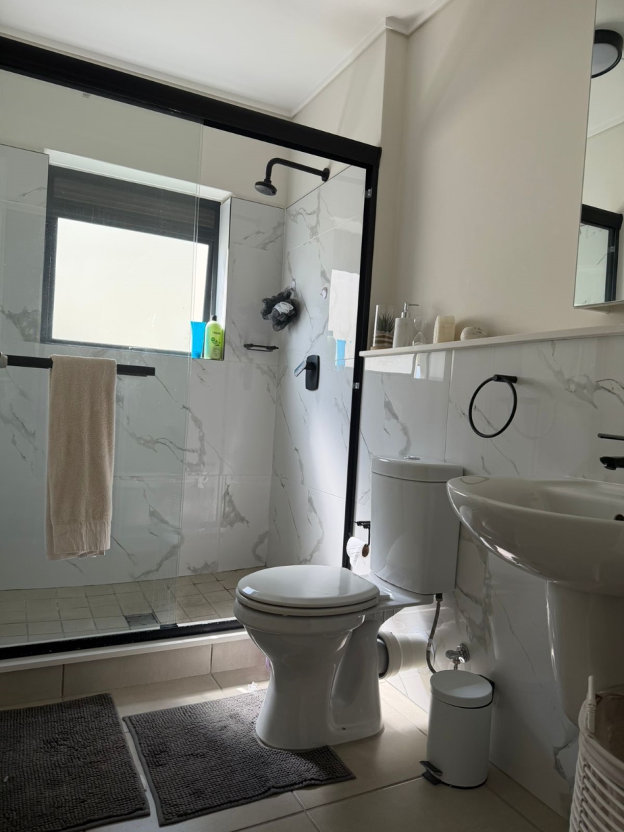 To Let 1 Bedroom Property for Rent in Atlantic Hills Western Cape